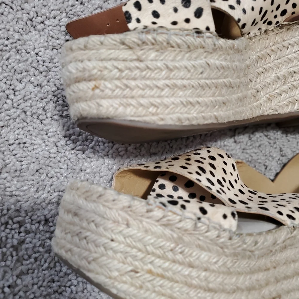 Dolce Vita Leopard Print Espadrille Wedge Sandals Size 9